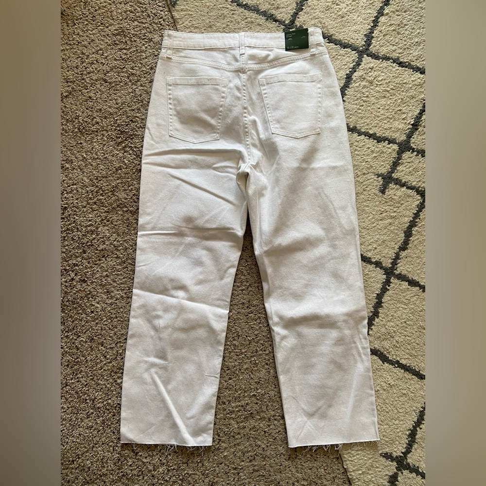 NWT Wild Fable Super-High Rise Distressed Cropped Straight Jeans - Picture 3 of 6